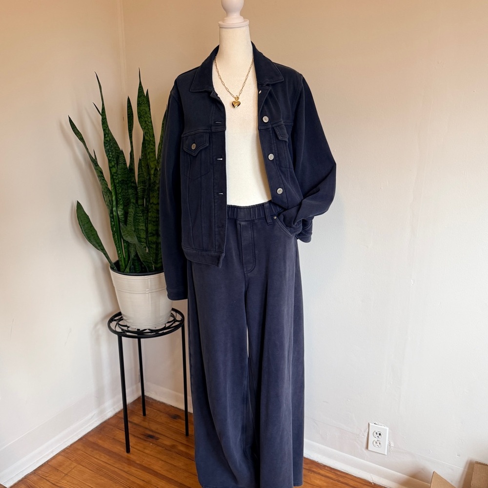 GAP | Navy Blue Denim Style Jacket - Picture 7 of 8